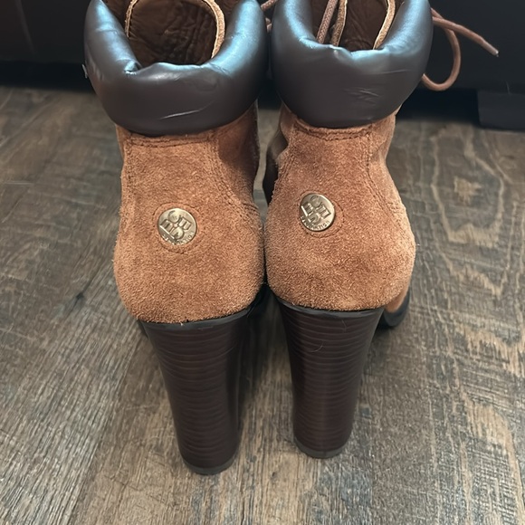 BCBGeneration Women's Bg-Maude, Carmel Oak 10/40 US - Picture 4 of 13